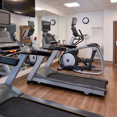 Holiday Inn Express & Suites Pueblo By Ihg Eksteriør billede