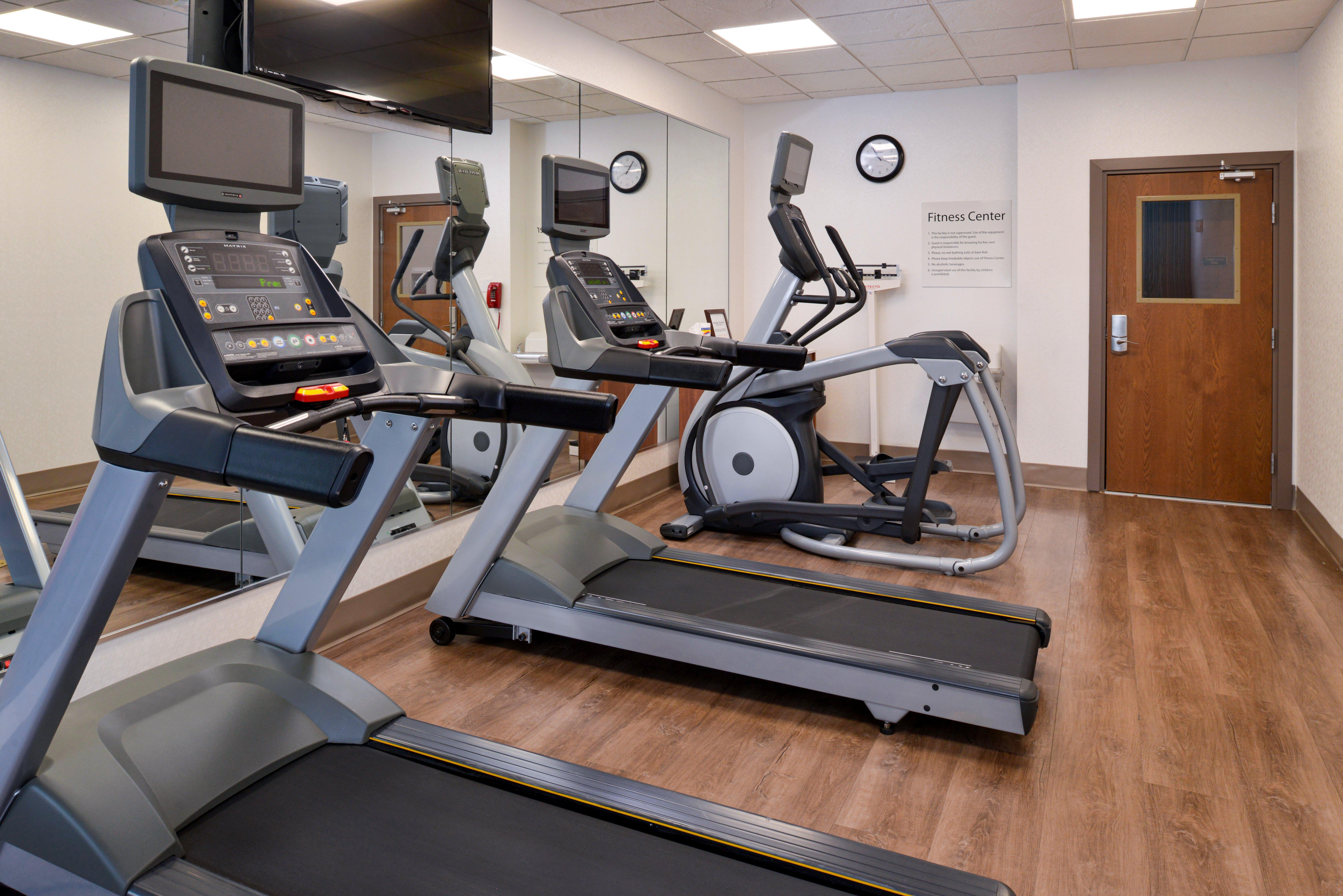 Holiday Inn Express & Suites Pueblo By Ihg Eksteriør billede
