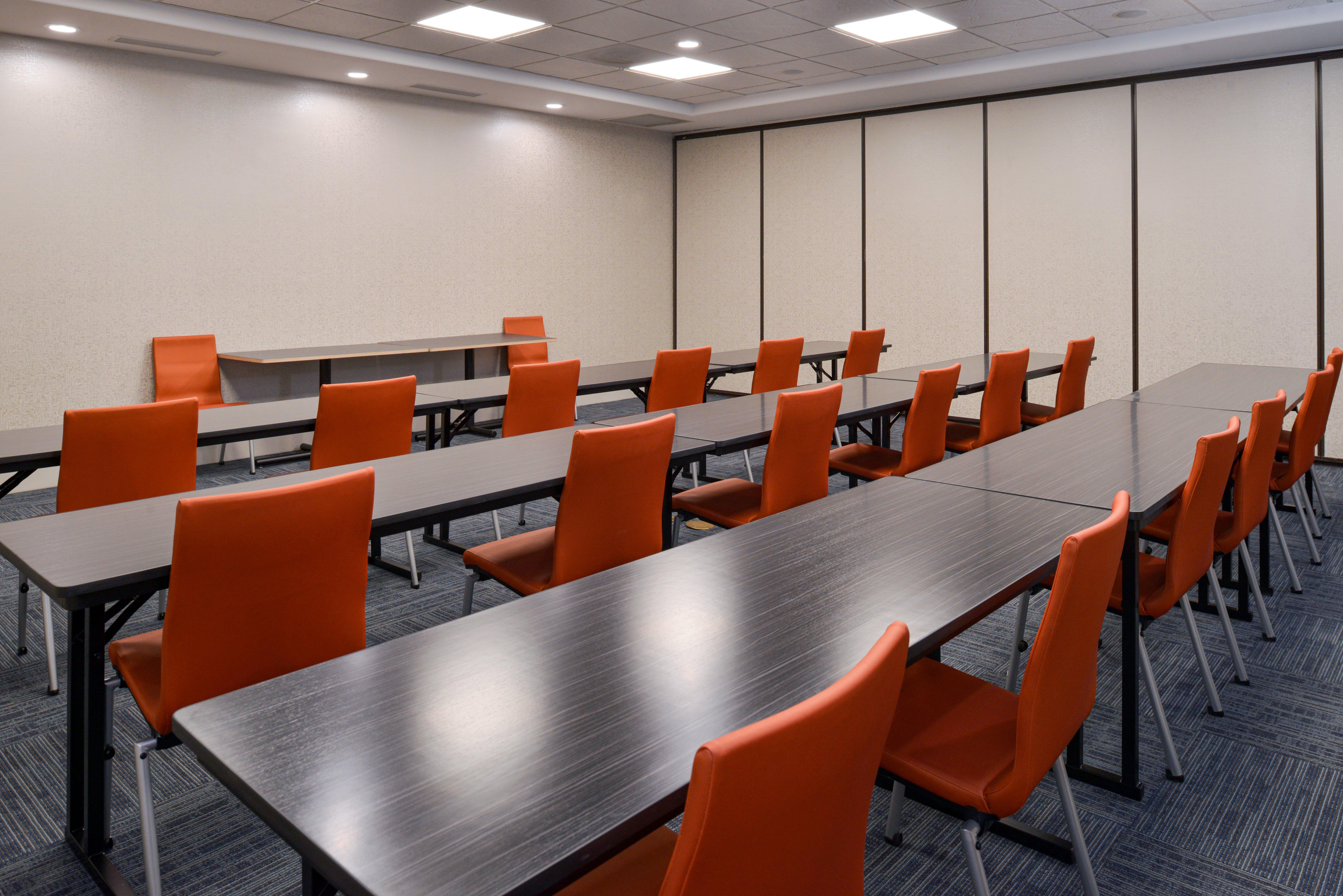 Holiday Inn Express & Suites Pueblo By Ihg Eksteriør billede